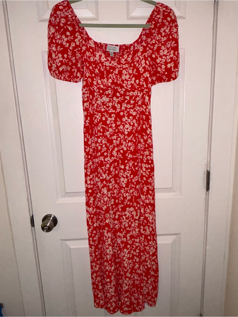 & Other Stories Red Floral Puff Sleeve Midi Dress – Size 2